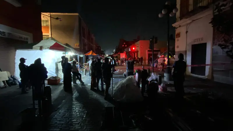 Apagón en pleno Centro de Puebla; apuntan origen a la Feria del Carmen